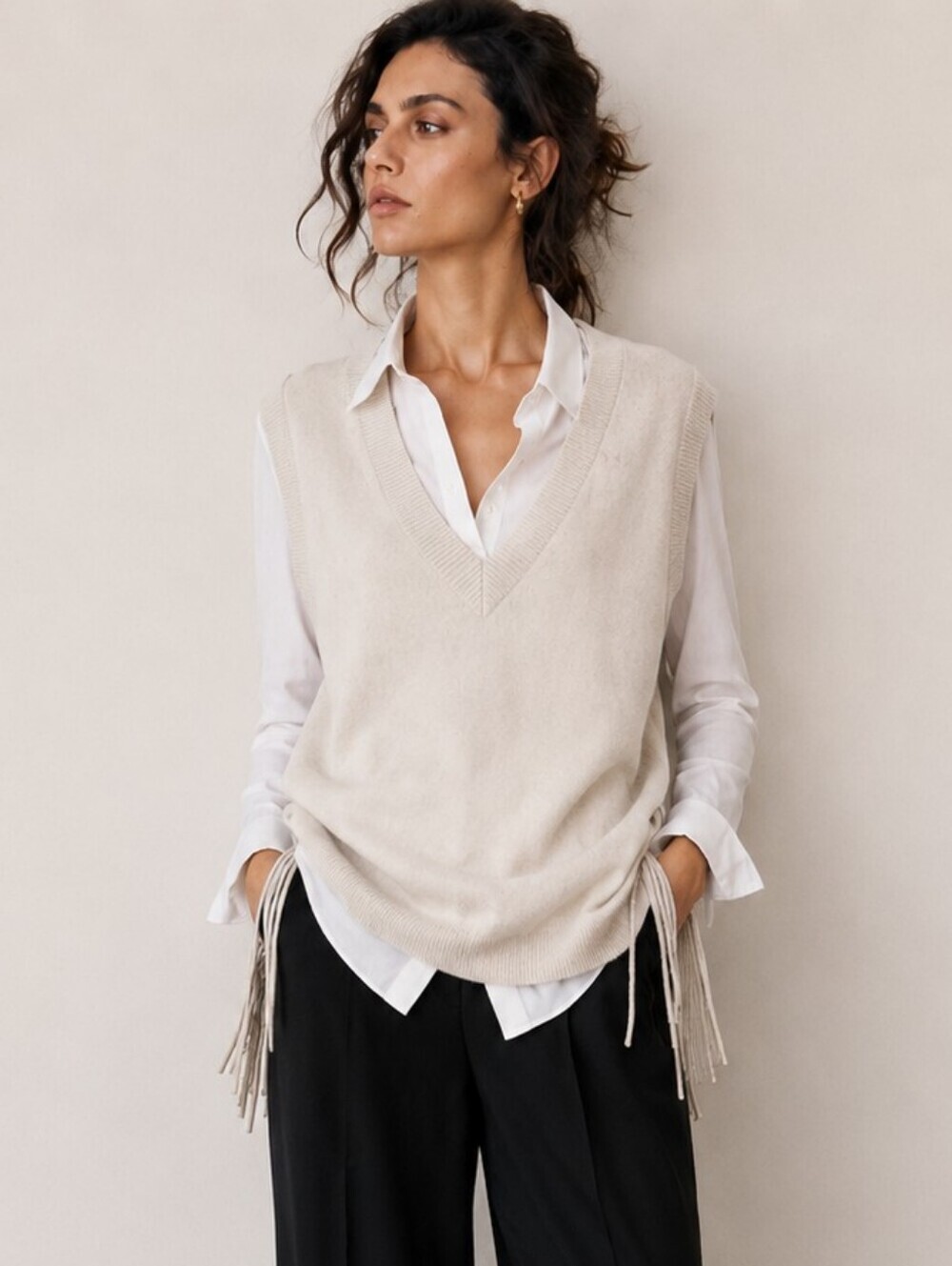NWT Cyrus Fringe Sweater Vest Cream V Neck Knit Boho Chic L